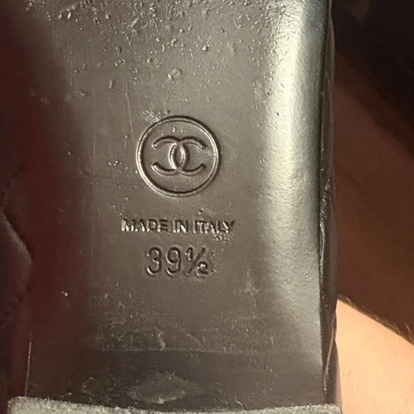 Chanel Black Quilted Leather Loafers, 39.5 - Picture 10 of 13